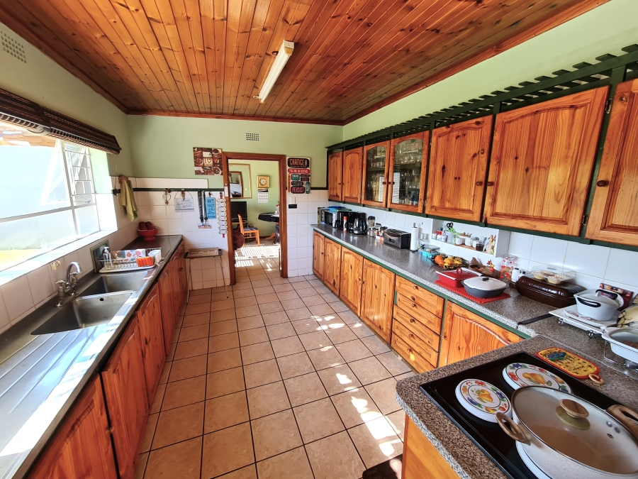 4 Bedroom Property for Sale in C Place Eastern Cape